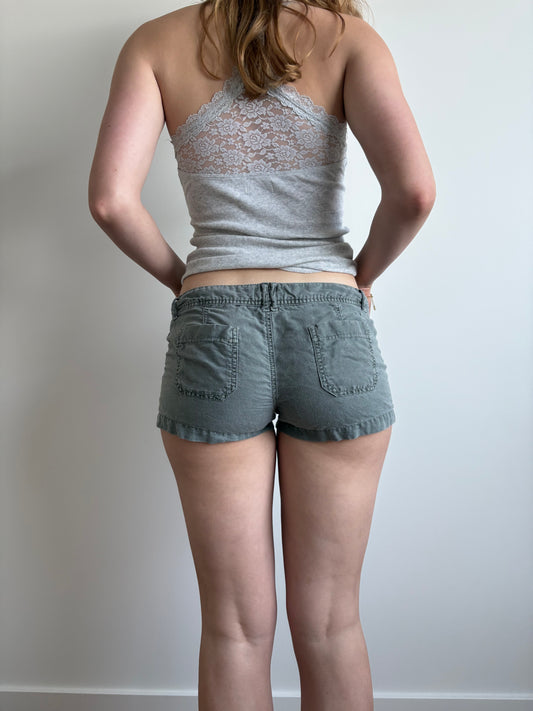 khaki green american eagle cargo shorts