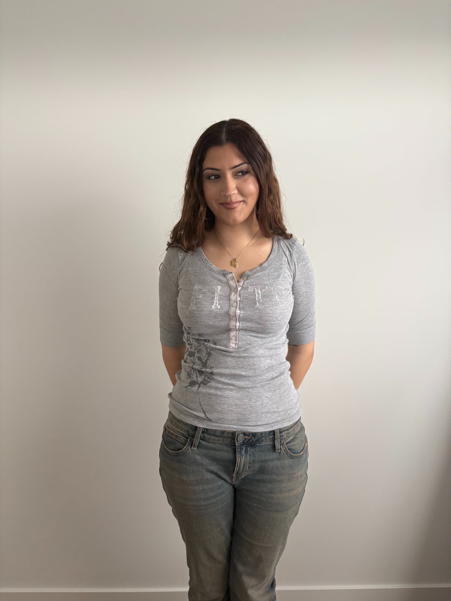 floral grey abercrombie & fitch henley top