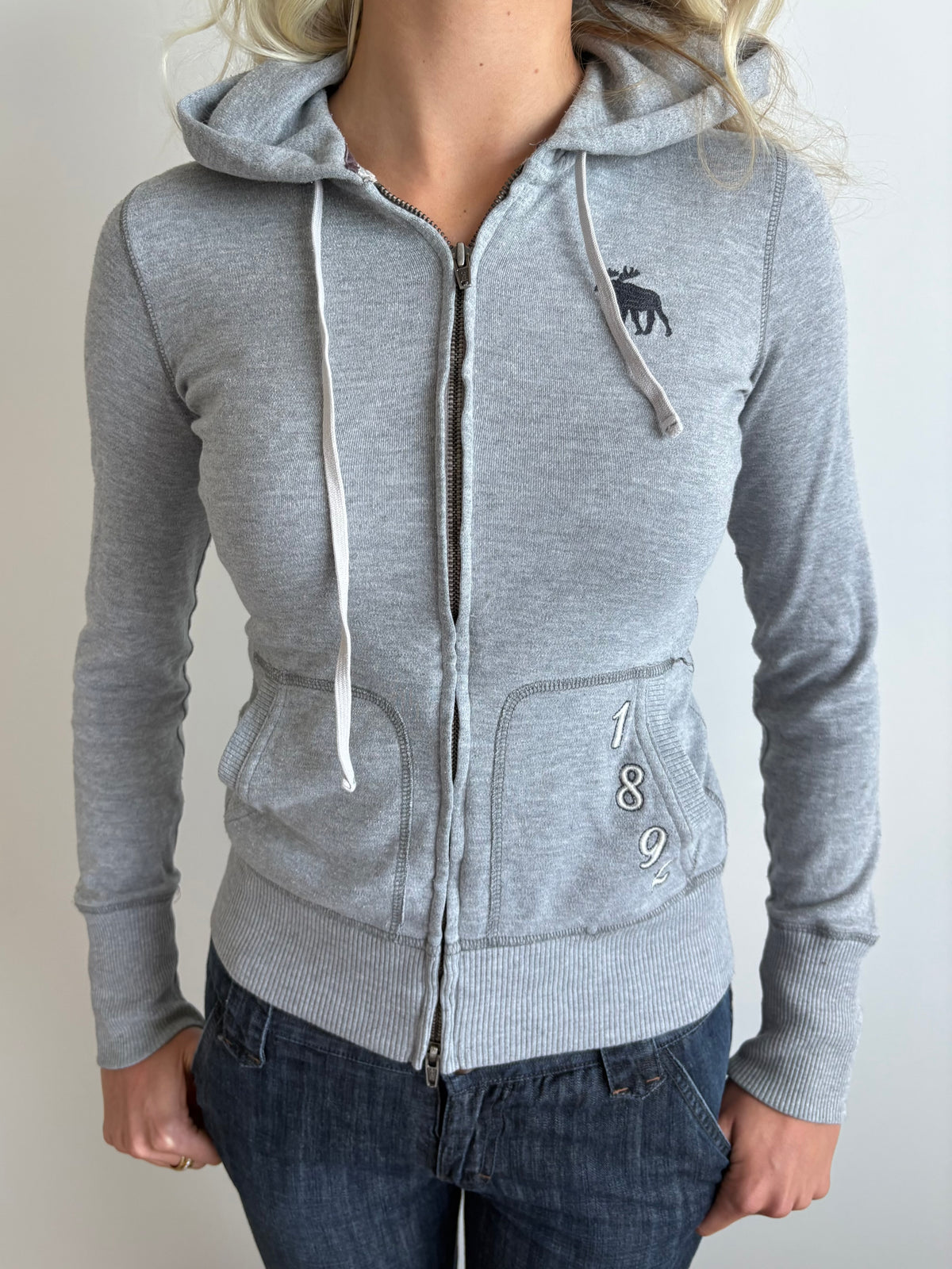 grey abercrombie & fitch hooded zip-up jacket