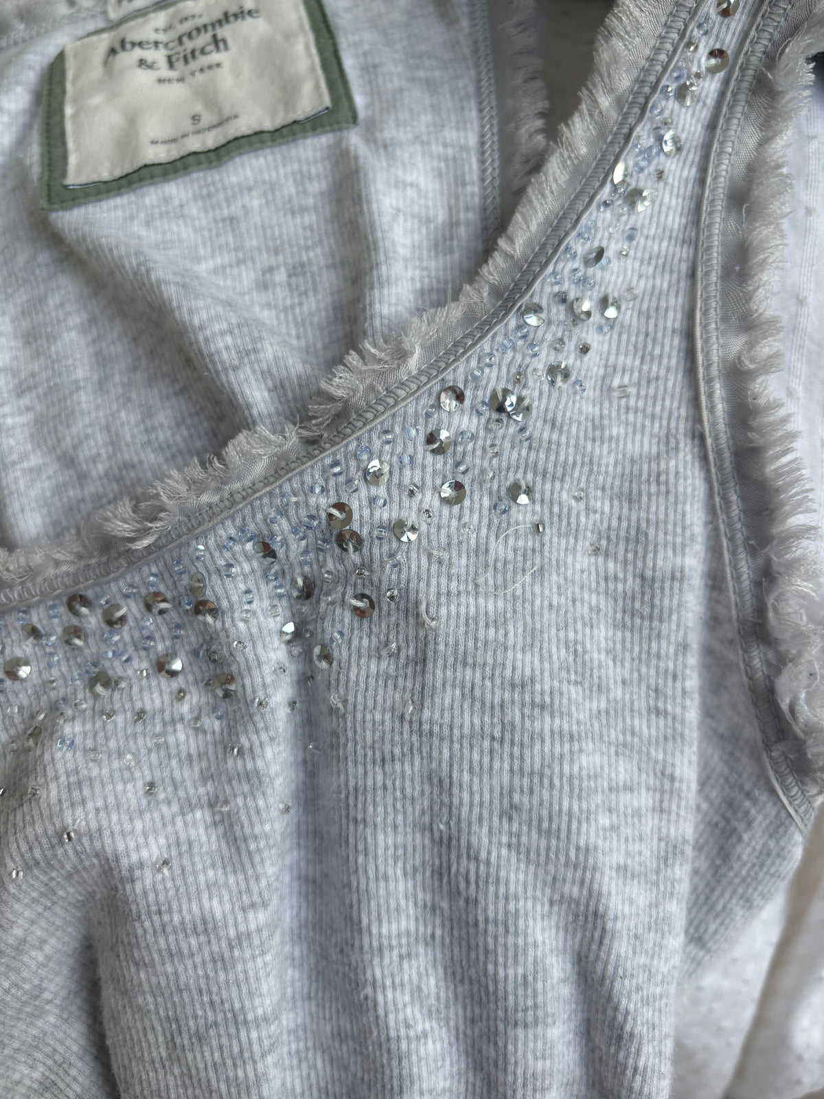ribbed grey abercrombie & fitch tank