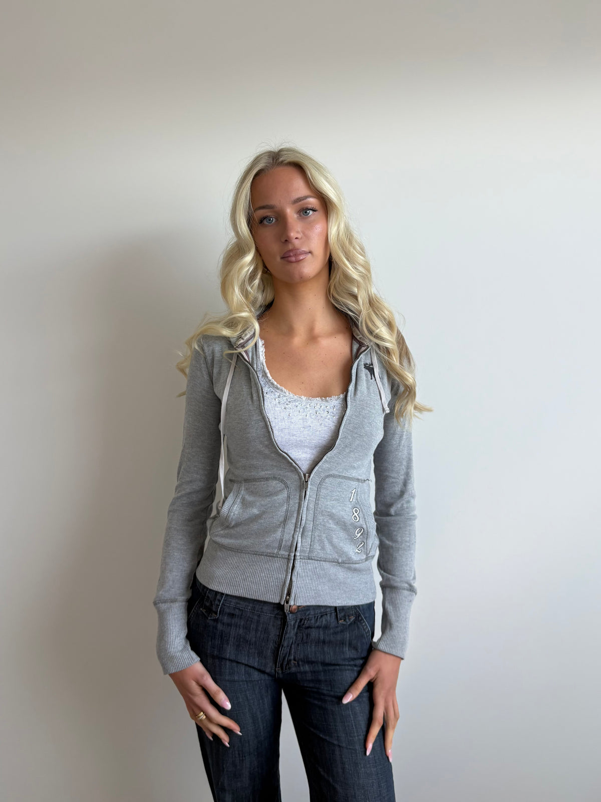 grey abercrombie & fitch hooded zip-up jacket