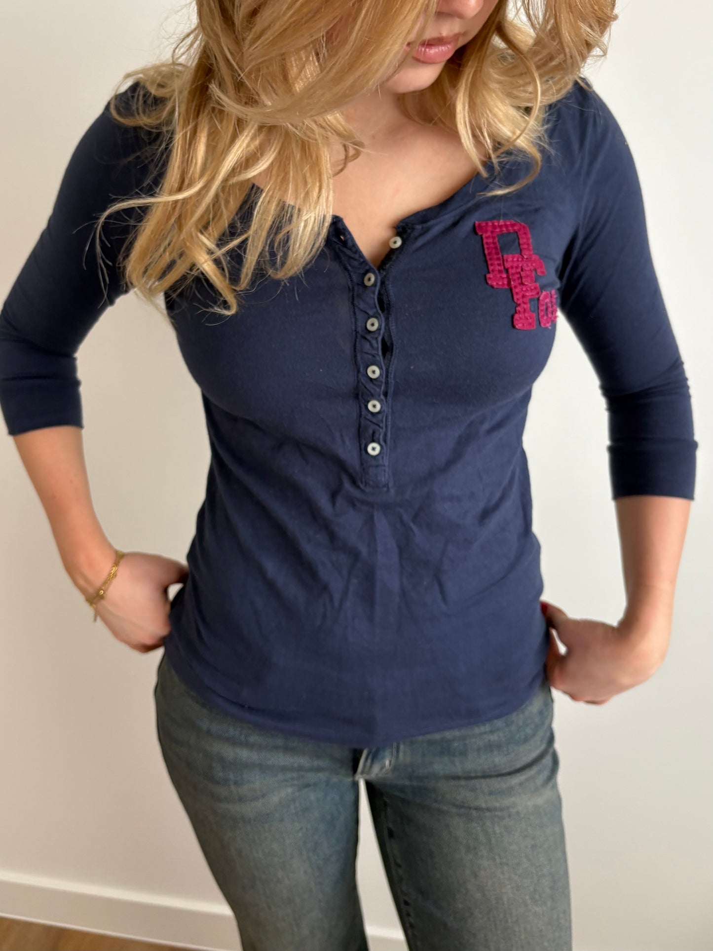 navy 3/4 sleeve henley