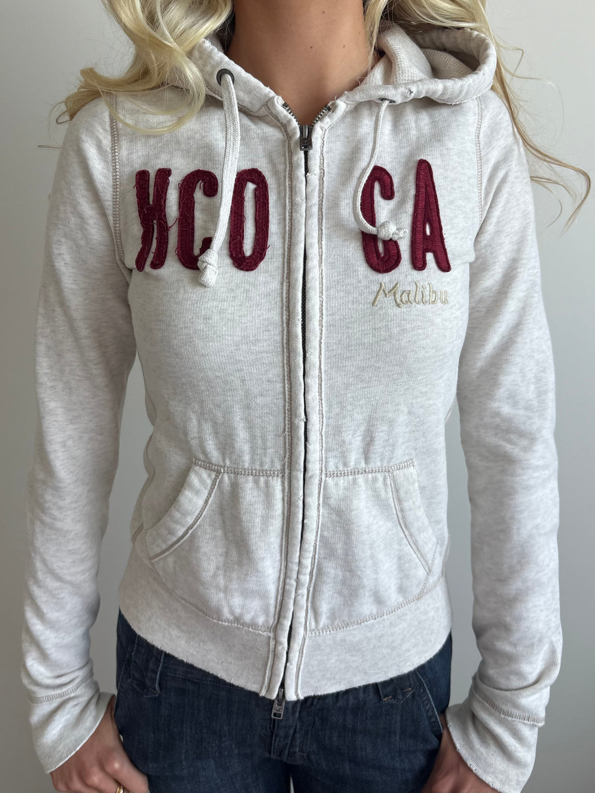 cream hollister zip-up hooded jacket