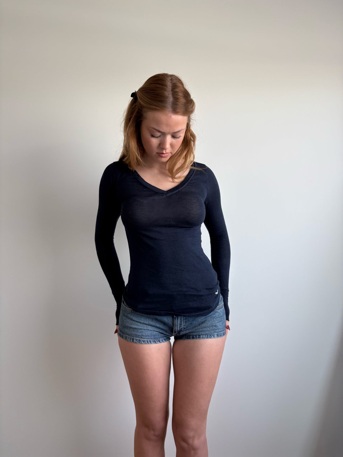 hollister navy v-neck long-sleeve