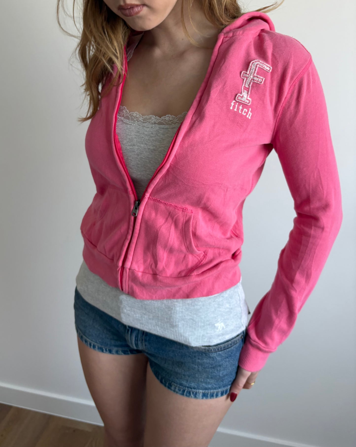pink abercrombie & fitch zip-up hooded jacket