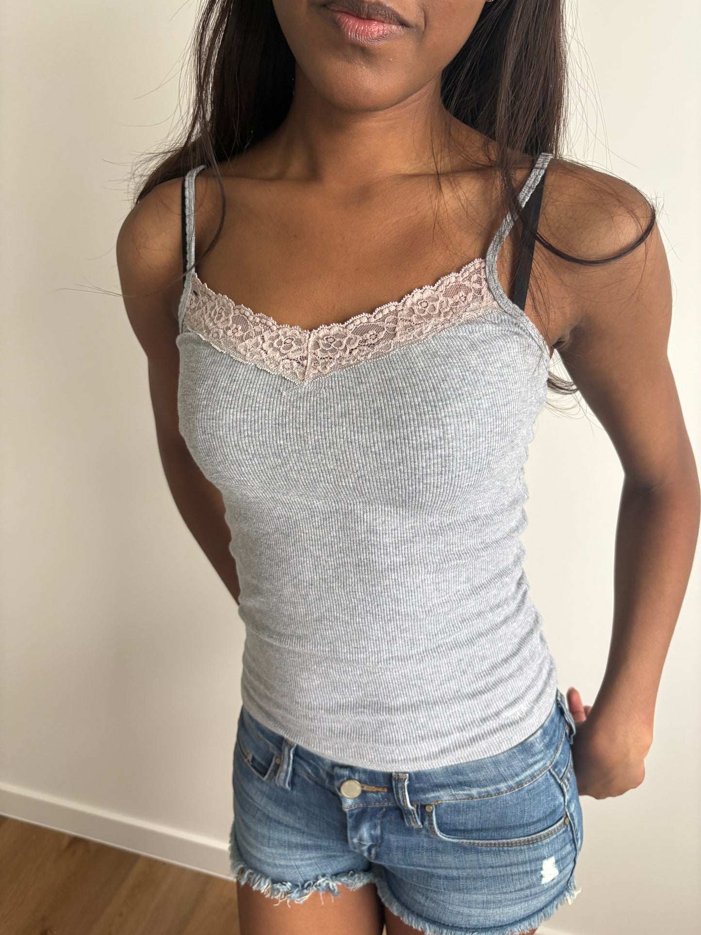 ribbed grey abercrombie lace tank