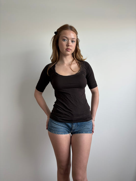 brown 1/2 sleeve abercrombie & fitch top