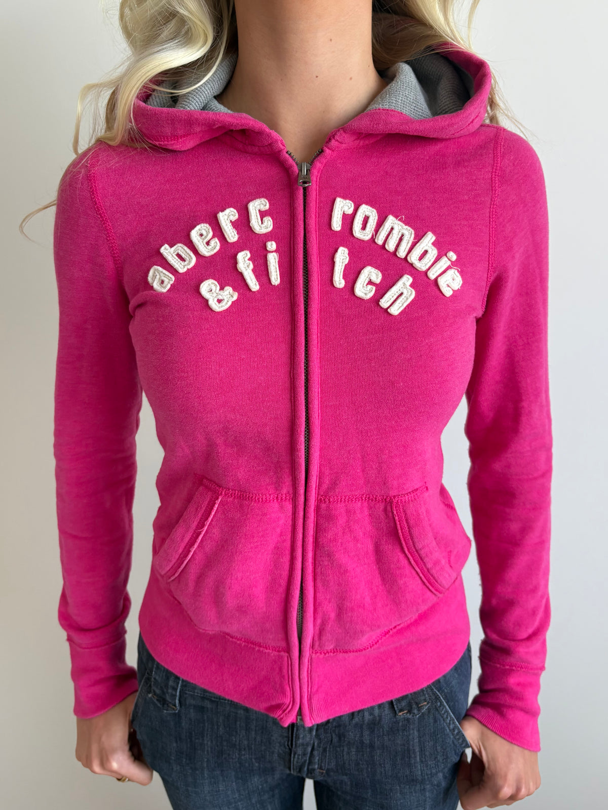 hot pink abercrombie & fitch zip up hooded jacket