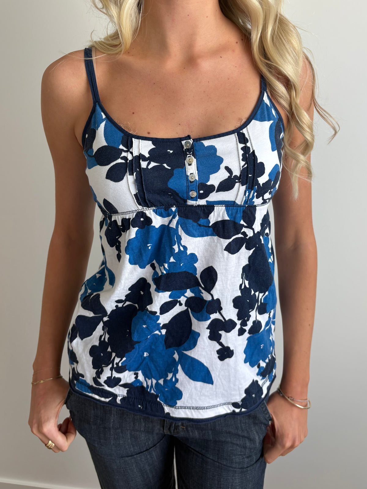 blue floral aeropostale henley tank