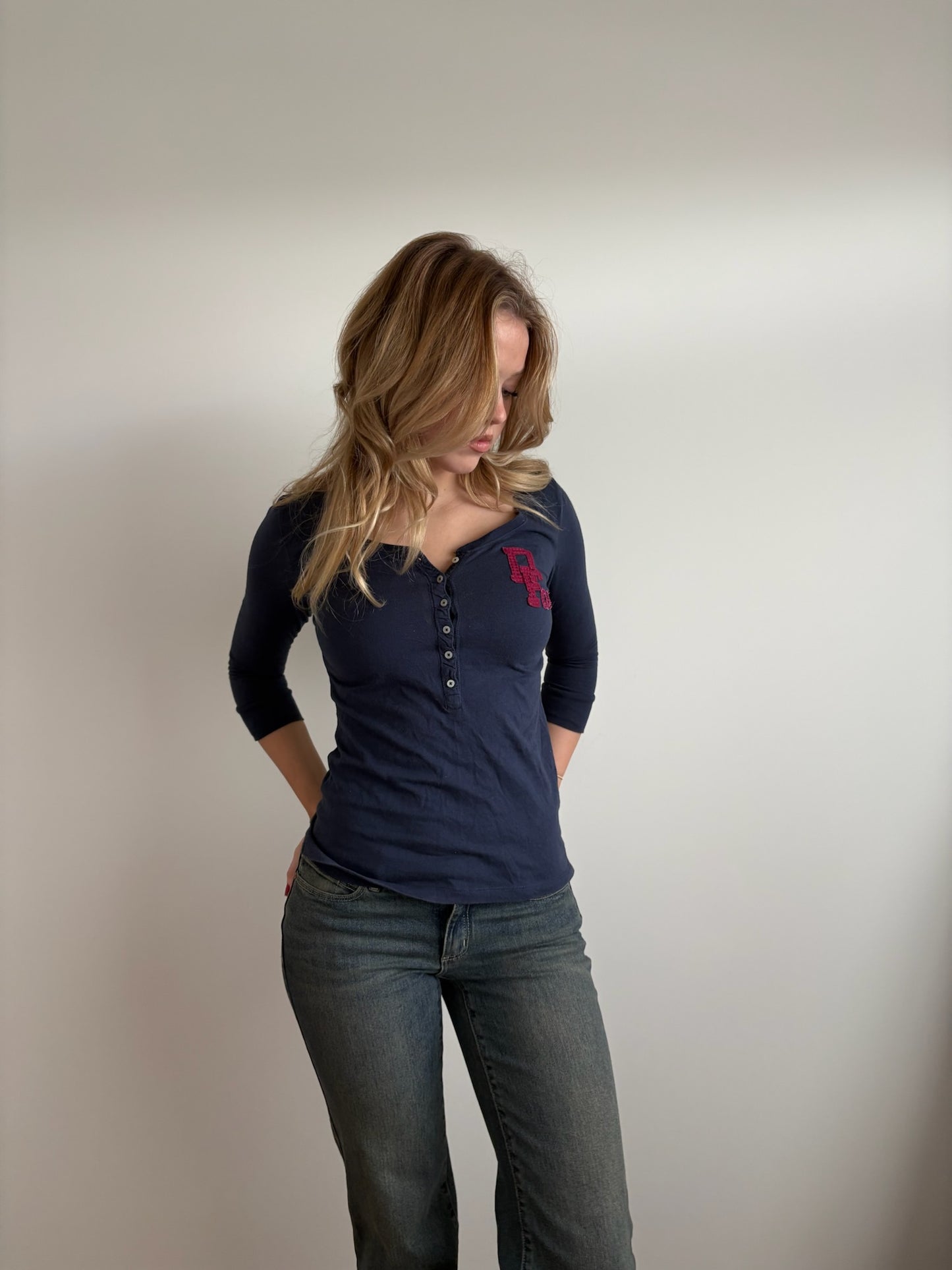 navy 3/4 sleeve henley