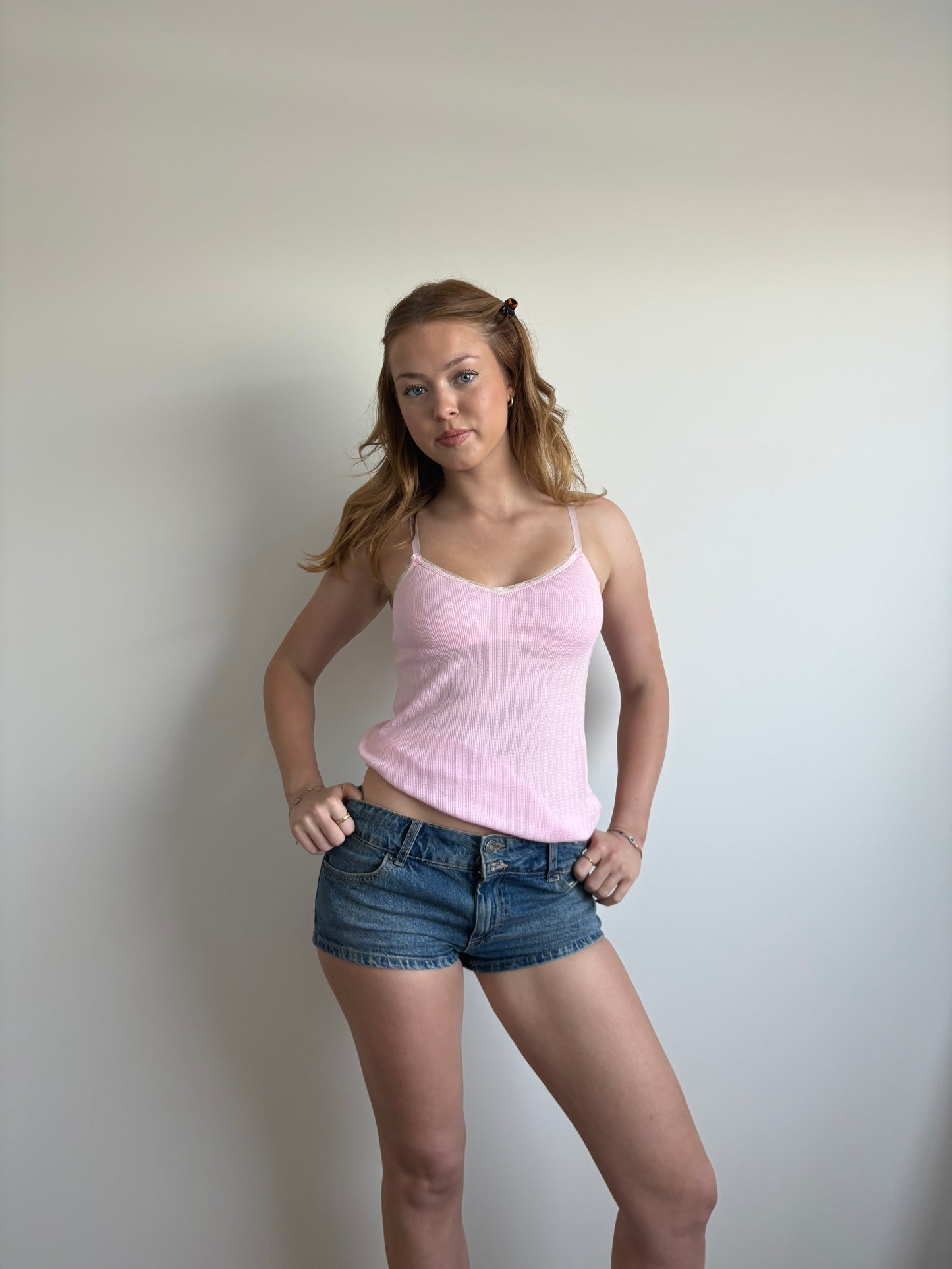 light pink abercrombie & fitch tank