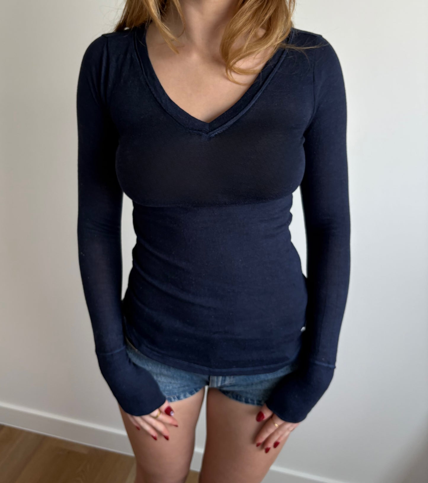 hollister navy v-neck long-sleeve