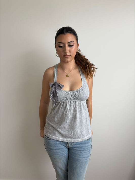 bow grey hollister top
